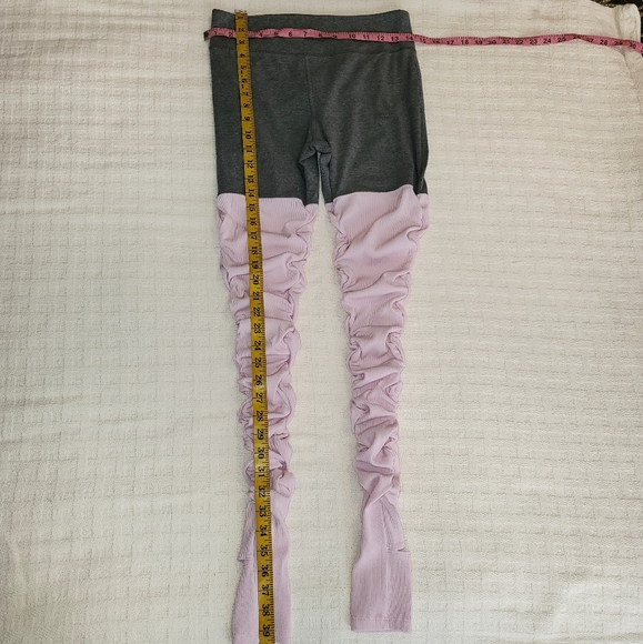 Sold!!!! Pink and gray Scrunch Leggings - Picture 3 of 4